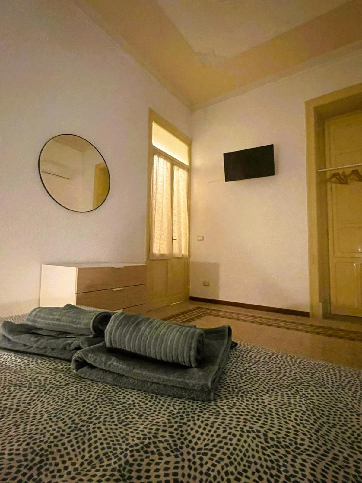 Olivuzza Rooms In Apartment Palermo Ngoại thất bức ảnh