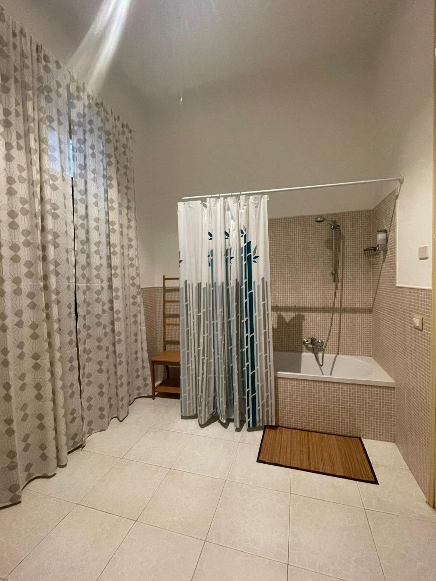 Olivuzza Rooms In Apartment Palermo Ngoại thất bức ảnh